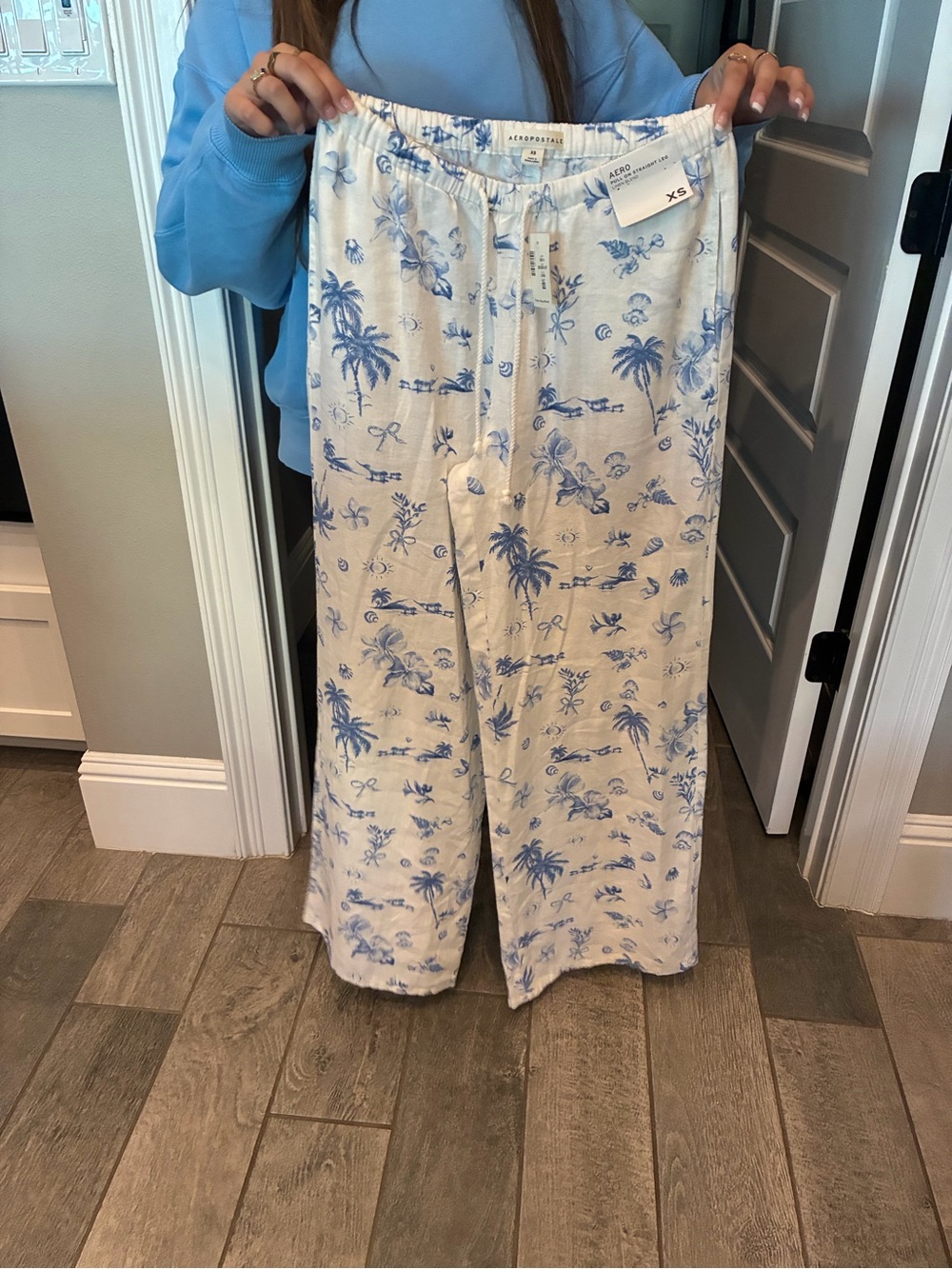 Aeropostale Blue and White Tropical Print Kids Pajama Bottoms